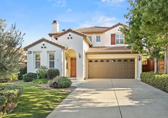Photo of 10287 Spruce Woodlands Way, Escondido, CA 92026