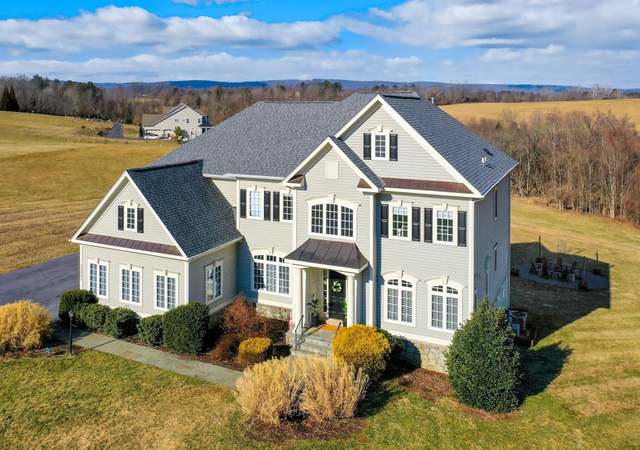 Photo of 13091 Moyes Bluff Ct, Lovettsville, VA 20180