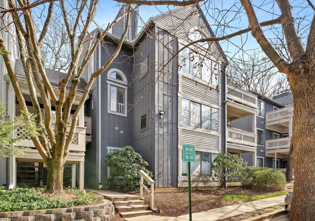 Photo of 38 Windbrooke Cir #38, Gaithersburg, MD 20879