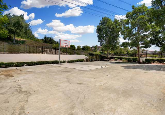 Photo of 470 Avenida Mantilla, Chula Vista, CA 91914