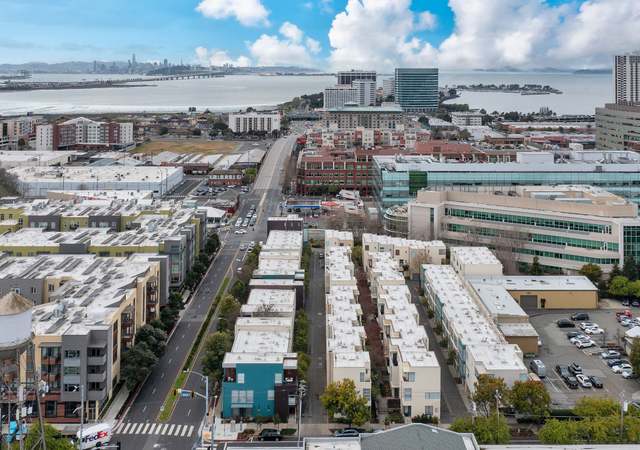 Photo of 1334 Powell St, Emeryville, CA 94608