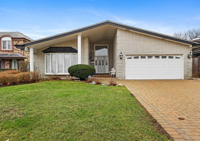 Photo of 6427 Hoffman Ter, Morton Grove, IL 60053