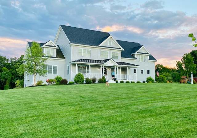 Property at 11 Summit Pointe Dr, Holliston, MA 01746, 4 beds, 4.5 baths