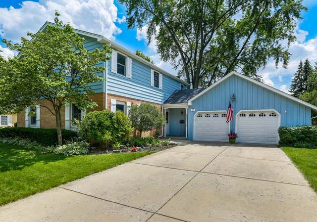 Photo of 627 E Carpenter Dr, Palatine, IL 60074