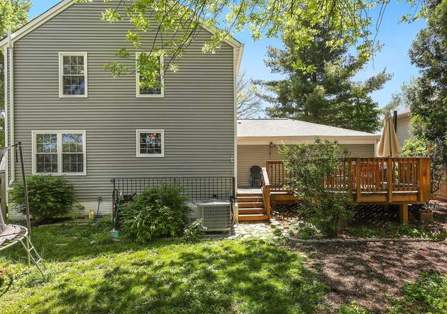 Photo of 808 Cattail Ln NE, Leesburg, VA 20176