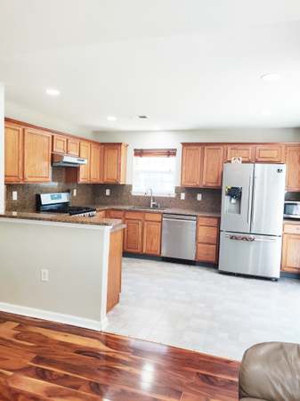 Photo of 176 Fountayne Ln, Lawrenceville, NJ 08648