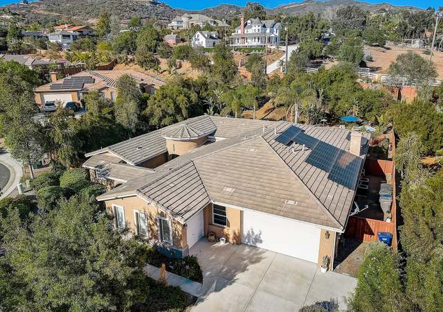 Photo of 1407 Montelena Ct, Vista, CA 92084