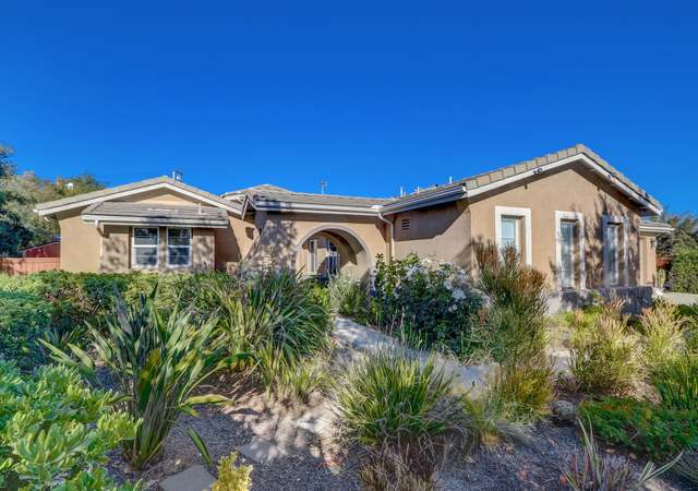Photo of 1407 Montelena Ct, Vista, CA 92084