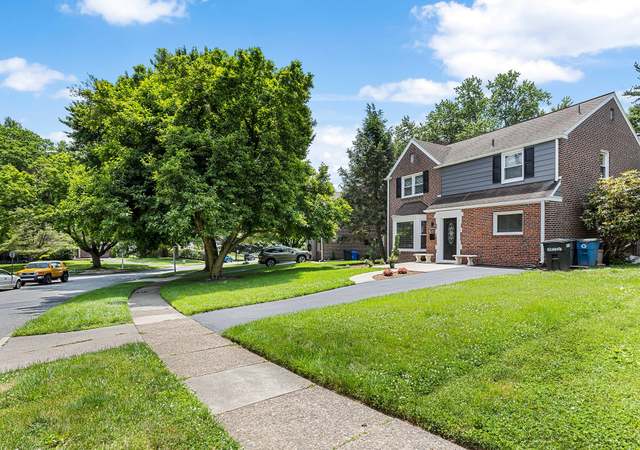 Photo of 1638 Surrey Ln, Havertown, PA 19083