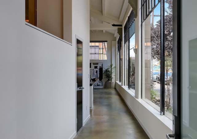 Photo of 311 4th St, Oakland, CA 94607