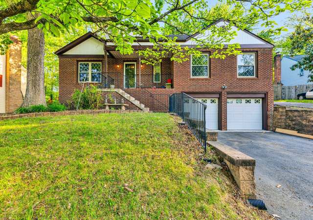 Property at 112 Oakwood Dr, Stafford, VA 22554, 3 beds, 3 baths