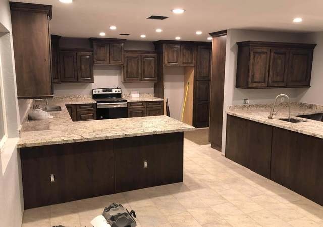 Property at 1836 S Las Palmas Cir, Mesa, AZ 85202, 3 beds, 4 baths