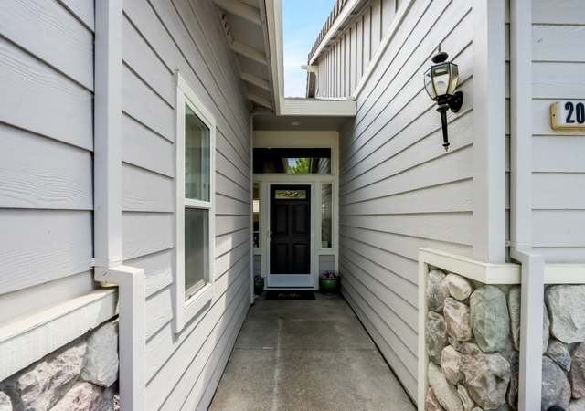 Photo of 2062 Folle Blanche Dr, San Jose, CA 95135