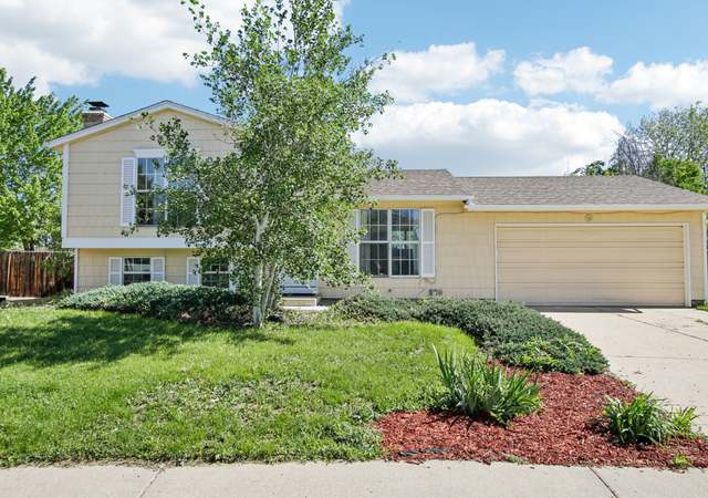 Property at 235 Summit Cir, Lafayette, CO 80026, 3 beds, 2 baths
