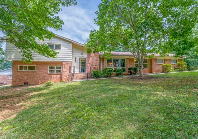Photo of 100 Chipwood Ln, Greenville, SC 29615