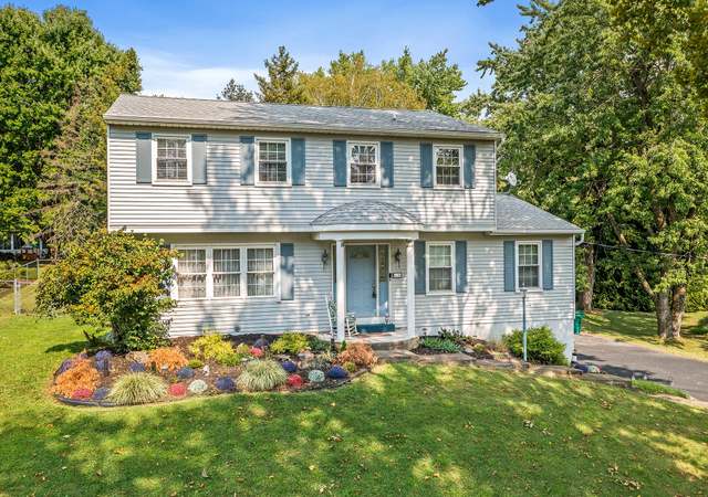 Photo of 50 Gordon Dr, Easton, PA 18045