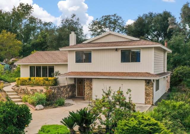 Photo of 10216 Sage Hill Way, Escondido, CA 92026