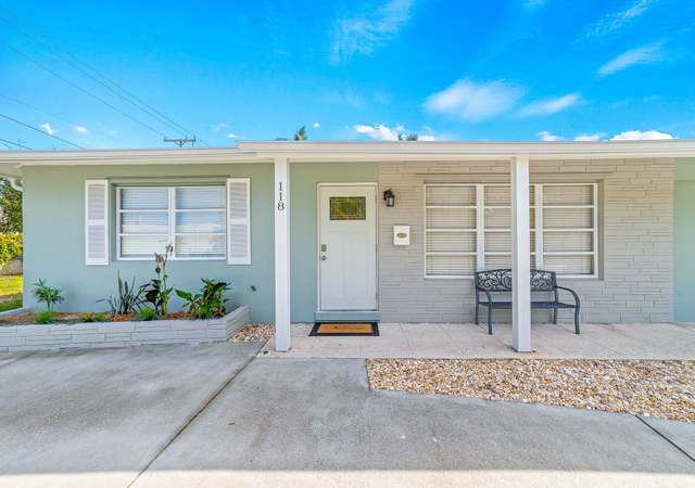 Photo of 118 E Ilex Dr, Lake Park, FL 33403
