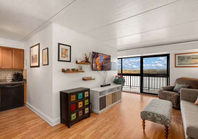 Photo of 1500 Worcester Rd #824, Framingham, MA 01702