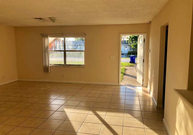 Photo of 1240 SW 5 Ter Ter, Deerfield Beach, FL 33441