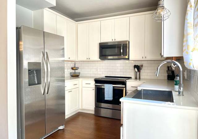 Photo of 3601 Las Colinas Dr Unit C, Austin, TX 78731