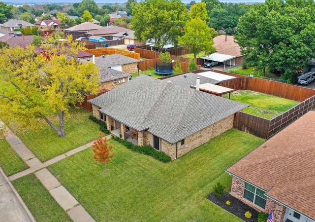 Photo of 3210 Kingswood Dr, Garland, TX 75040