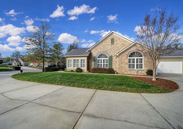 Photo of 5523 Prosperity View Dr, Charlotte, NC 28269