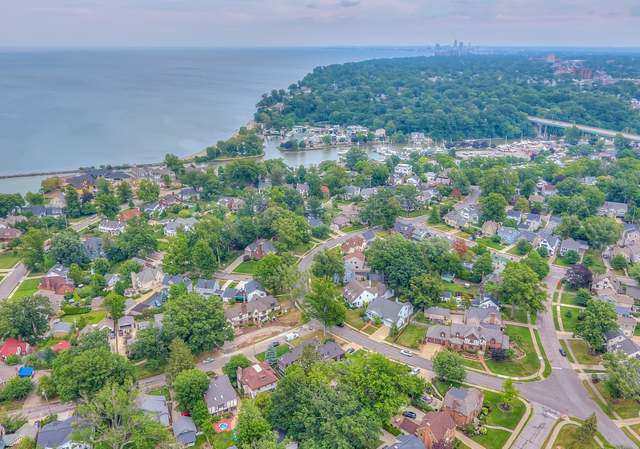 Photo of 19600 Argyle Oval, Rocky River, OH 44116