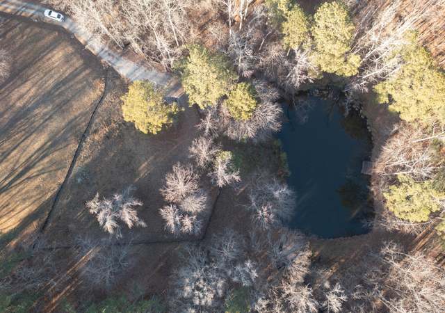 Photo of 435 Hickory Pond Rd, Chapel Hill, NC 27517