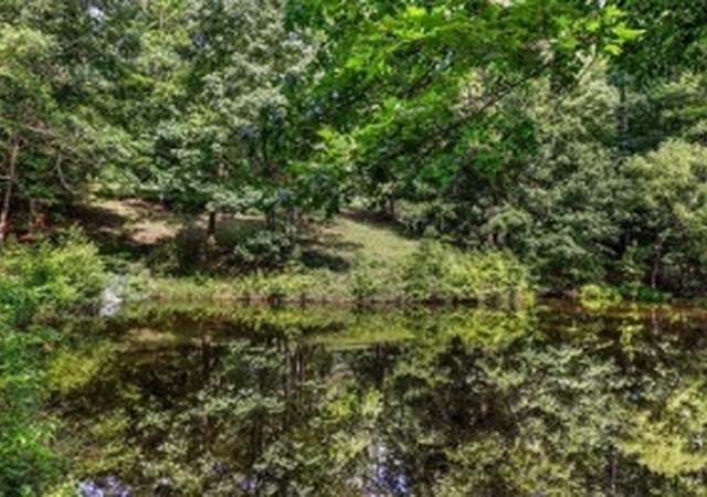 Photo of 435 Hickory Pond Rd, Chapel Hill, NC 27517
