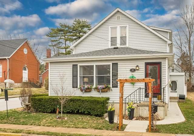 Photo of 201 N Benton Ave, St Charles, MO 63301
