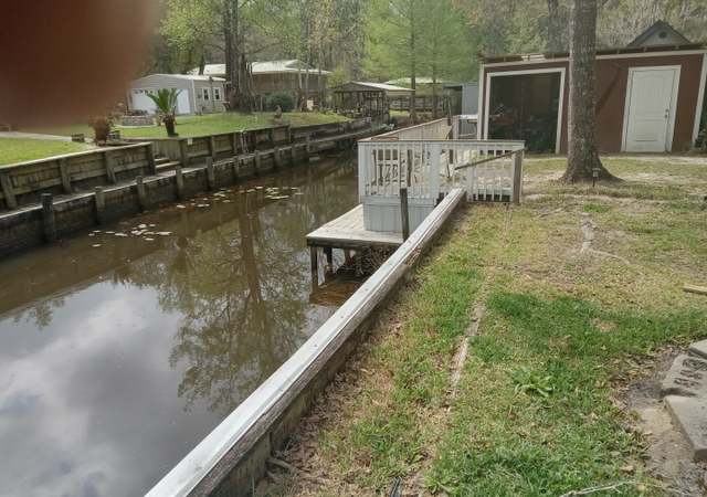 Photo of 137 Tall Pine St, Vernon, FL 32462