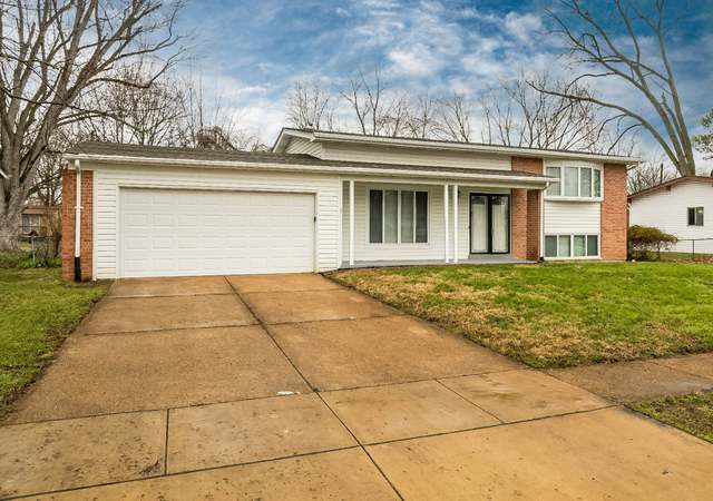 Photo of 725 Charvel Dr, Florissant, MO 63031