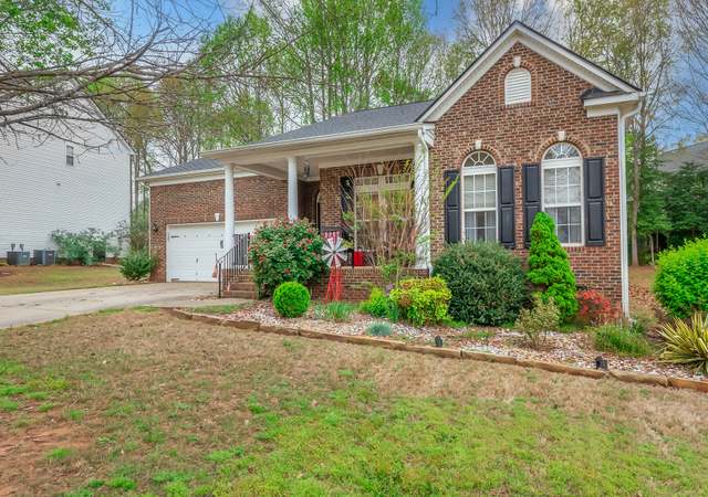 Photo of 4 Winding River Ln, Simpsonville, SC 29681