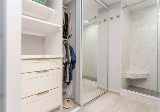 Photo of 400 Hobron Ln #3305, Honolulu, HI 96815