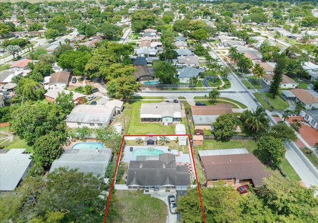 Photo of 510 SW 68th Blvd, Pembroke Pines, FL 33023