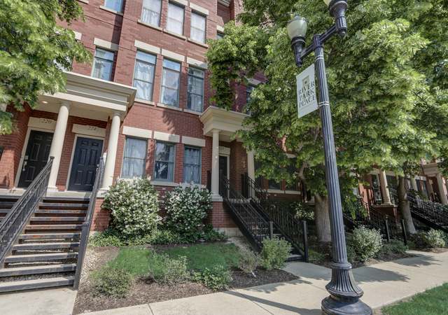 Photo of 228 Lake St, Elgin, IL 60120