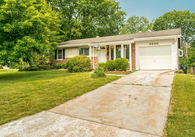 Photo of 8609 Carriage Way Dr, St Louis, MO 63123