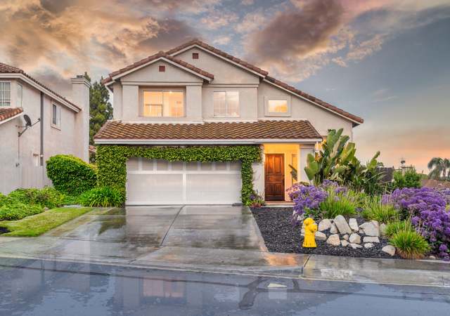 Photo of 7046 Zubaron Ln, Carlsbad, CA 92009
