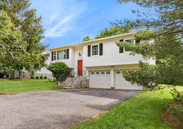 Photo of 550 High St, Monroe, NY 10950