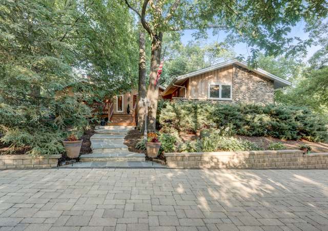 Photo of 26659 N Longwood Rd, Lake Forest, IL 60045