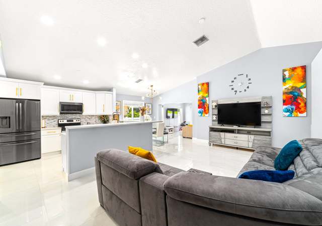 Photo of 8552 Tourmaline Blvd, Boynton Beach, FL 33472