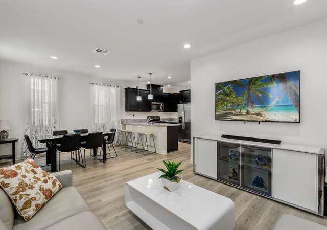 Photo of 4117 Sitio Flor, Oceanside, CA 92057