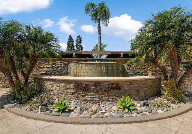 Photo of 8604 Via Mallorca Unit L, La Jolla, CA 92037