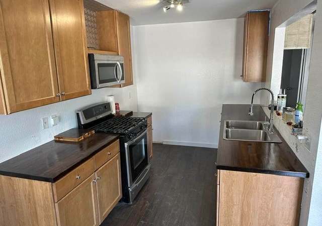 Photo of 3962 Lancome St, Las Vegas, NV 89115
