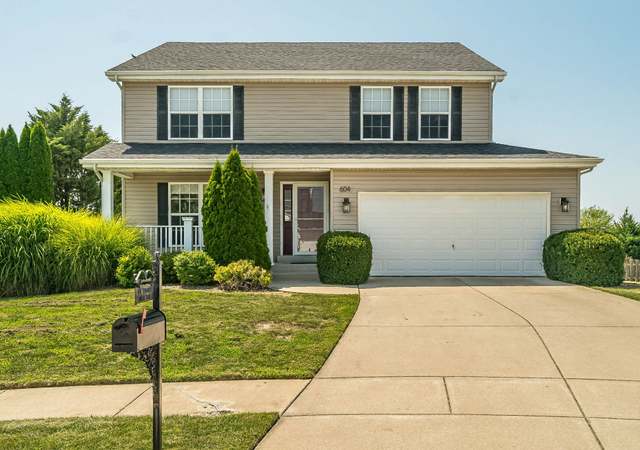 Photo of 604 Wild Horse Creek Dr, Fairview Heights, IL 62208