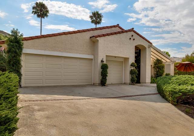 Photo of 6827 Corintia St, Carlsbad, CA 92009