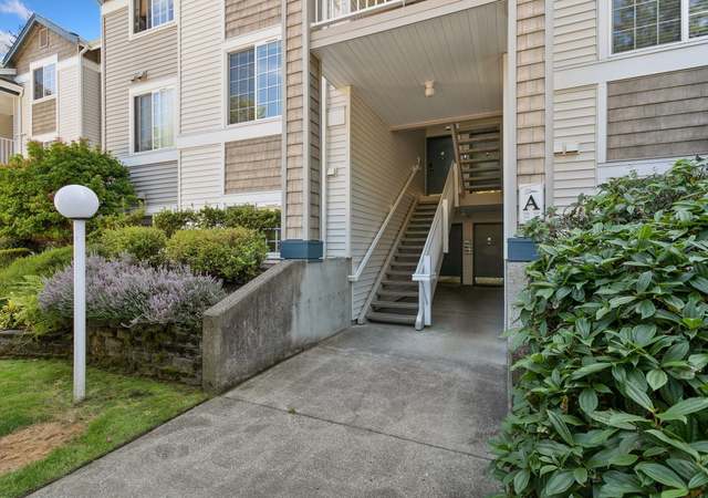 Photo of 25235 SE Klahanie Blvd Unit A104, Sammamish, WA 98029