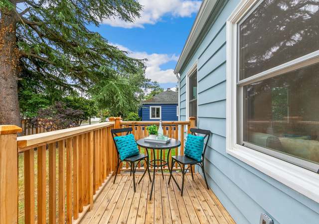 Photo of 10317 3rd Ave NW, Seattle, WA 98177