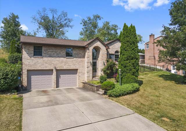 Photo of 11 Timbercrest Cir, Cecil, PA 15321